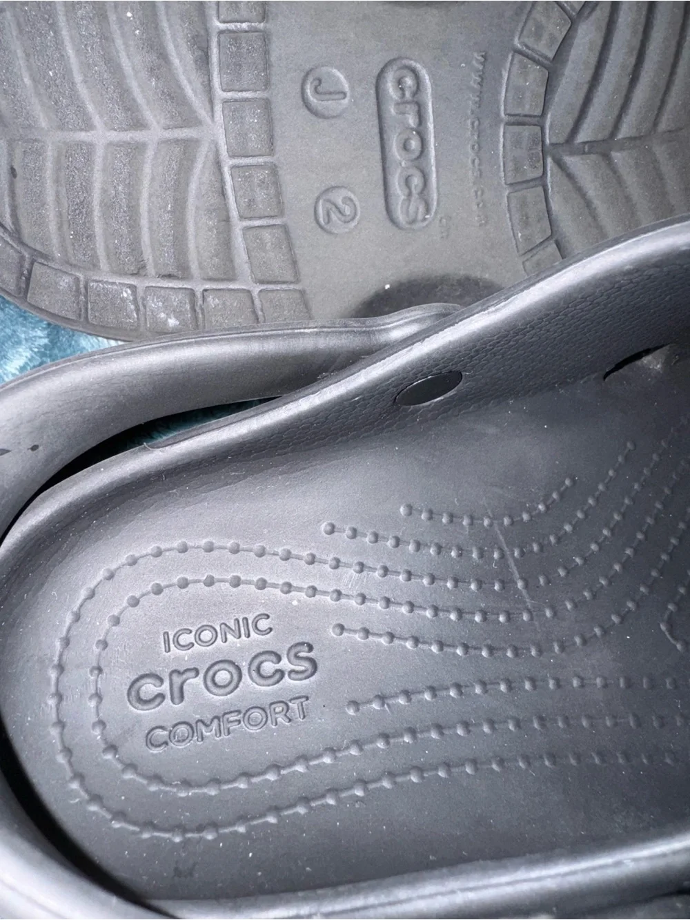 Crocs Classic Clog Black Kids Junior 2 Slip-On Shoes Y2K Streetwear Minimalist